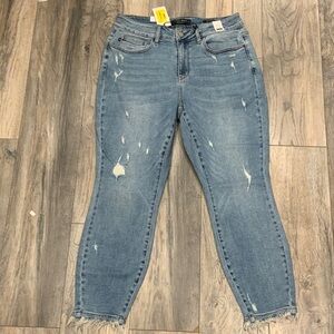 Stylish Light Blue Distressed Women Jeans